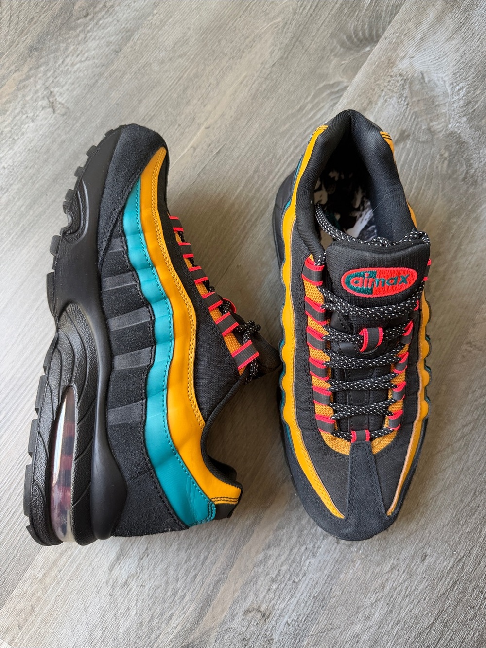 Nike Boy’s Air Max 95 - Size 5.5